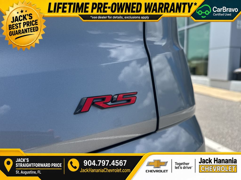 Used 2027 Chevrolet Bolt RS FWD image 9
