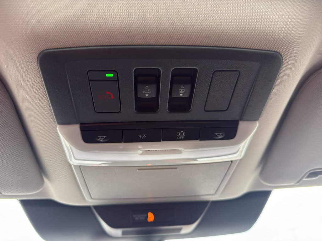 New 2026 Nissan Pathfinder SL image 23