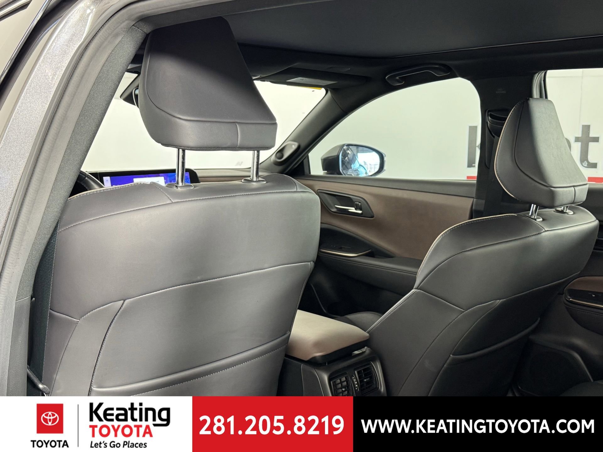 Certified 2023 Toyota Crown Limited image 18