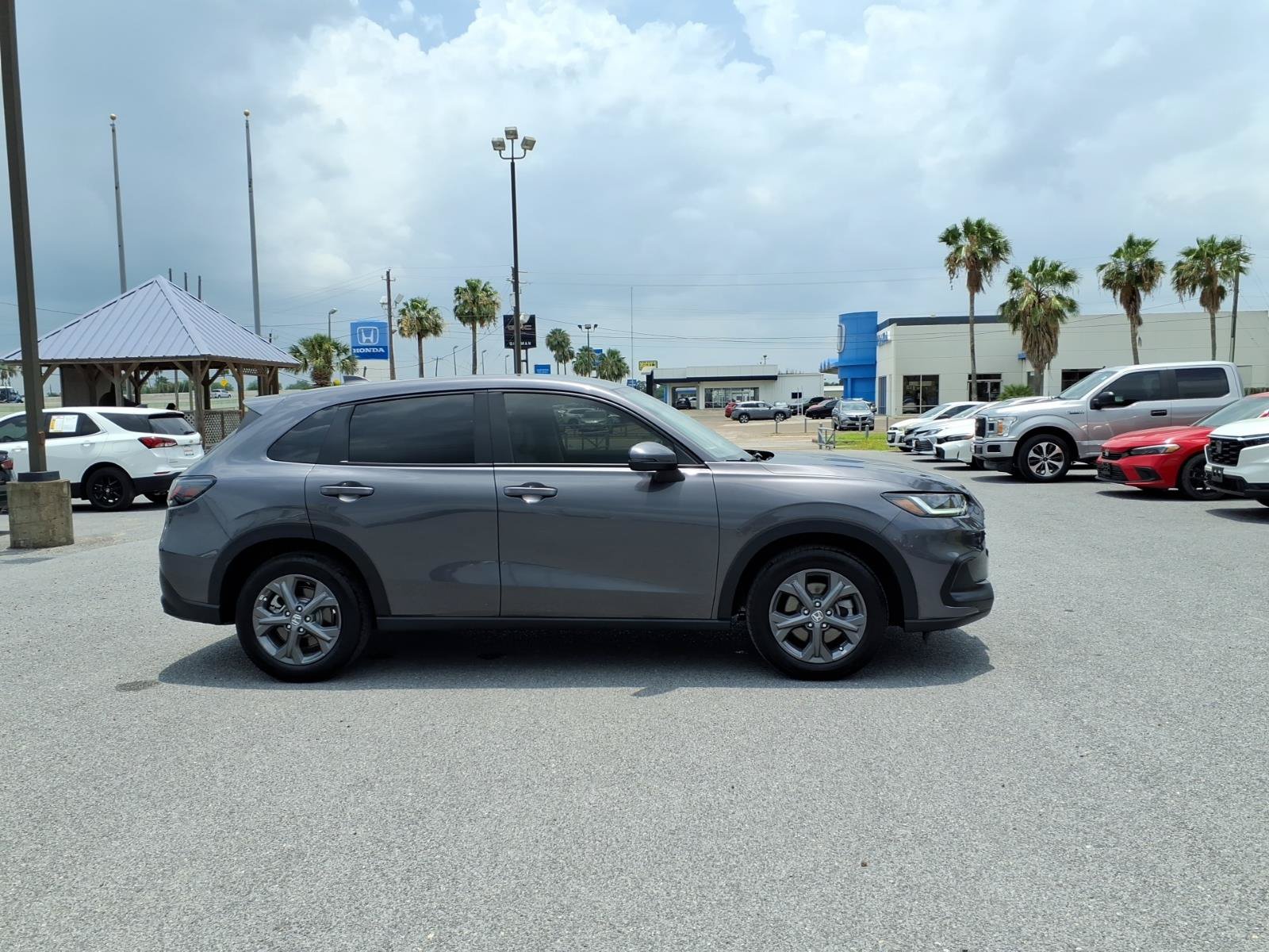 Certified 2026 Honda HR-V LX image 9