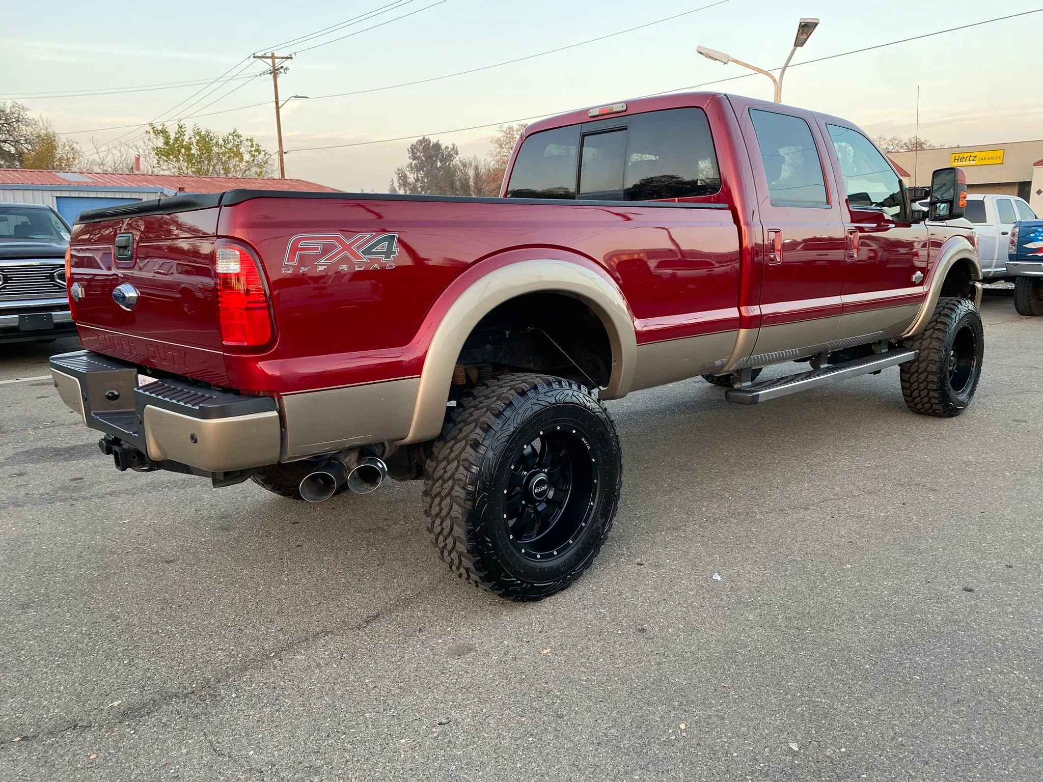 Used 2014 Ford F350 King Ranch w/ King Ranch w/Chrome Package image 4