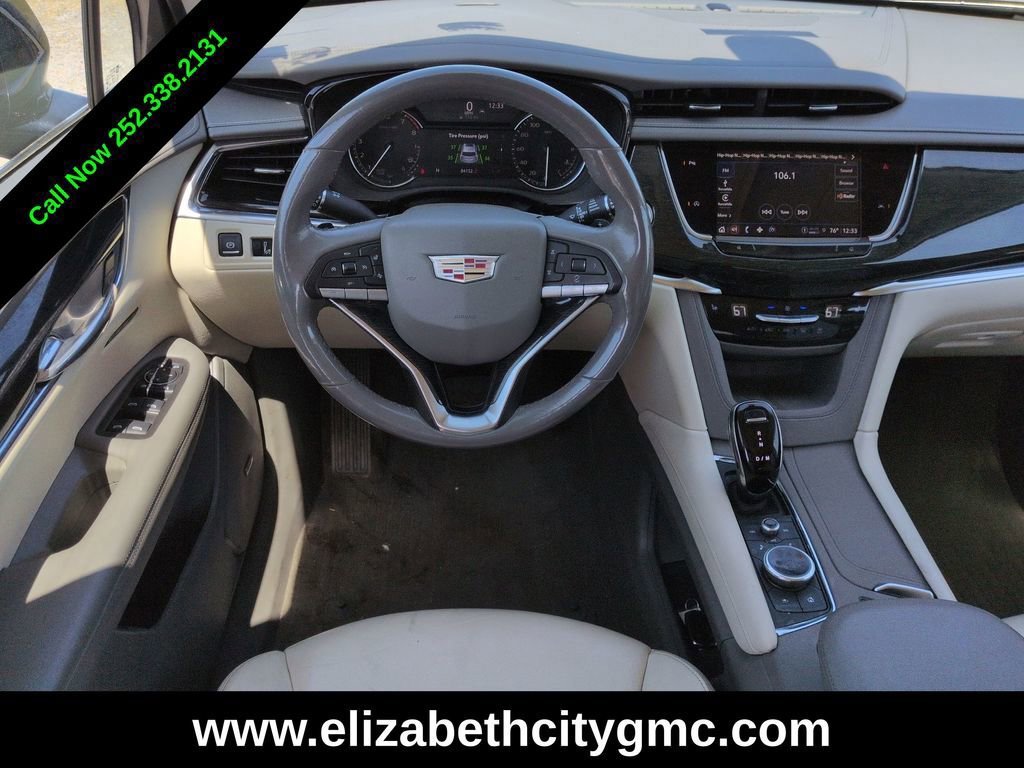 Used 2022 Cadillac XT6 Premium Luxury image 17