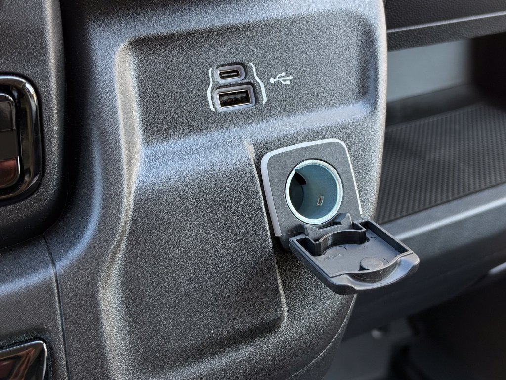 New 2027 RAM ProMaster 2500 FWD image 21