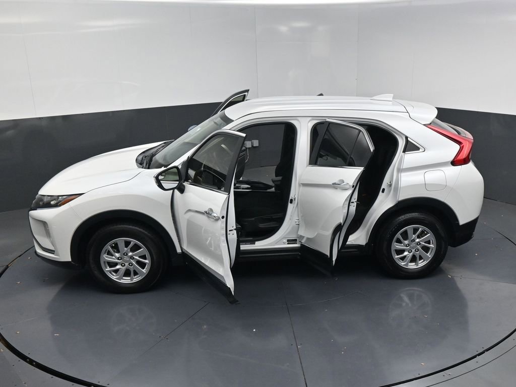 Used 2018 Mitsubishi Eclipse Cross ES image 23