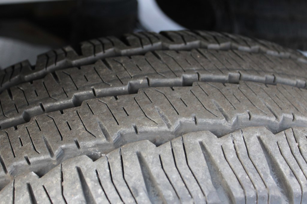 Used 2024 Ford Transit 250 Low Roof w/ Exterior Upgrade Package image 33