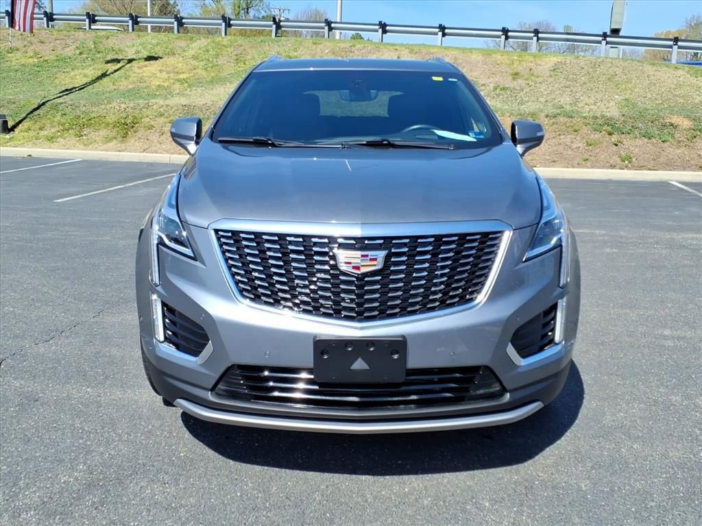 Used 2021 Cadillac XT5 Premium Luxury image 2