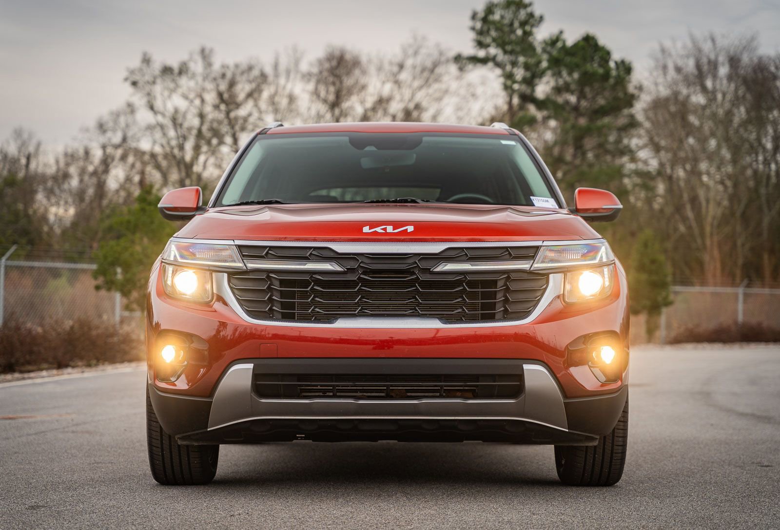 Used 2024 Kia Seltos S image 2