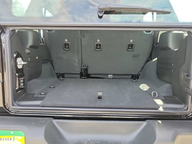 New 2026 Jeep Wrangler Unlimited Sport AWD/4WD image 7