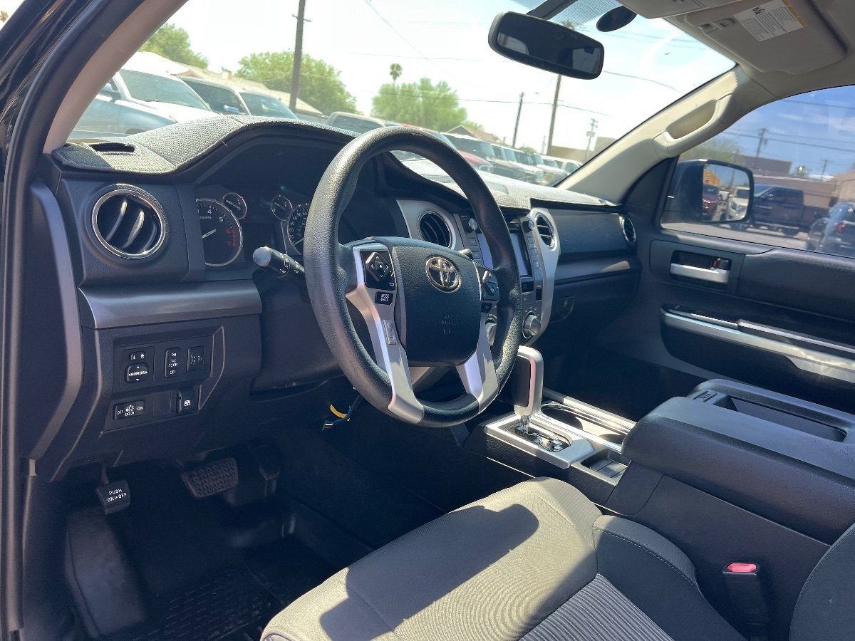 Used 2014 Toyota Tundra SR5 w/ SR5 Upgrade Package AWD/4WD image 25