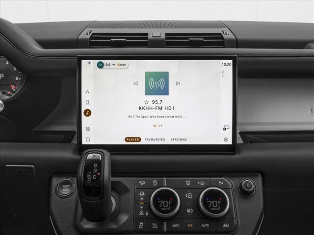 New 2025 Land Rover Defender 130 X-Dynamic SE AWD/4WD image 7