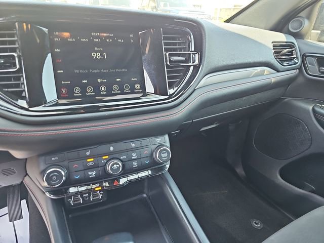 Used 2023 Dodge Durango GT image 22