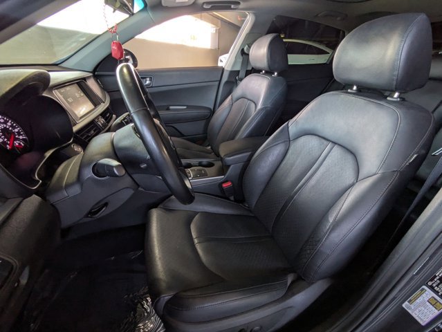 Used 2020 Kia Optima SE image 16