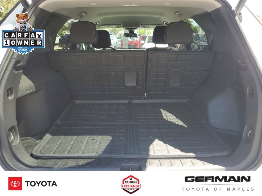 Used 2024 Chevrolet Equinox LT FWD image 23