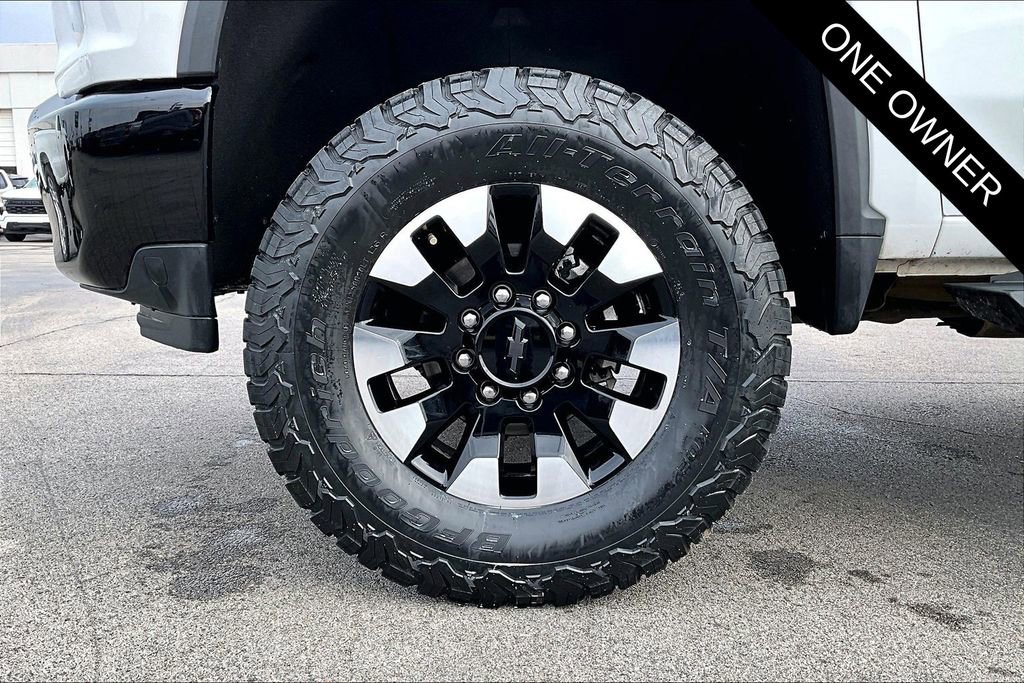 Used 2020 Chevrolet Silverado 2500 Custom w/ Custom Value Package image 32