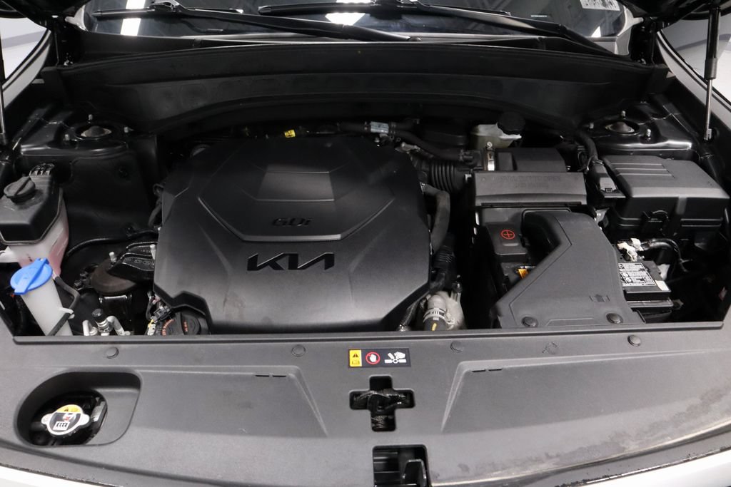 Used 2024 Kia Telluride EX AWD/4WD image 18