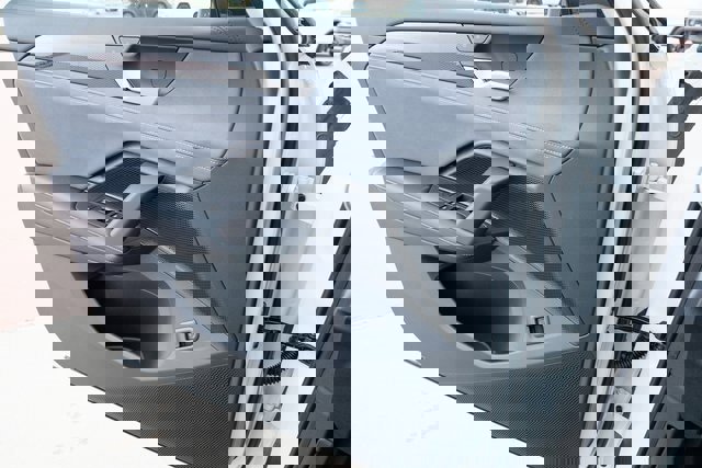 New 2026 Volkswagen Tiguan SE R-Line image 26