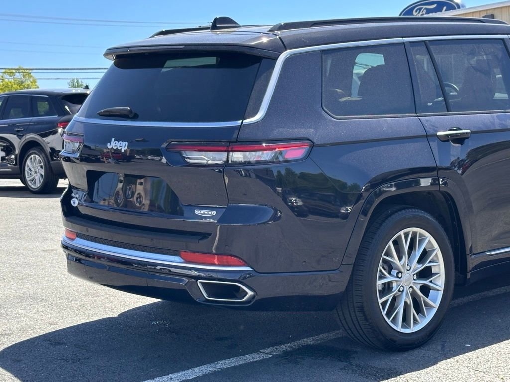 Used 2024 Jeep Grand Cherokee L Summit w/ Luxury Tech Group V image 50