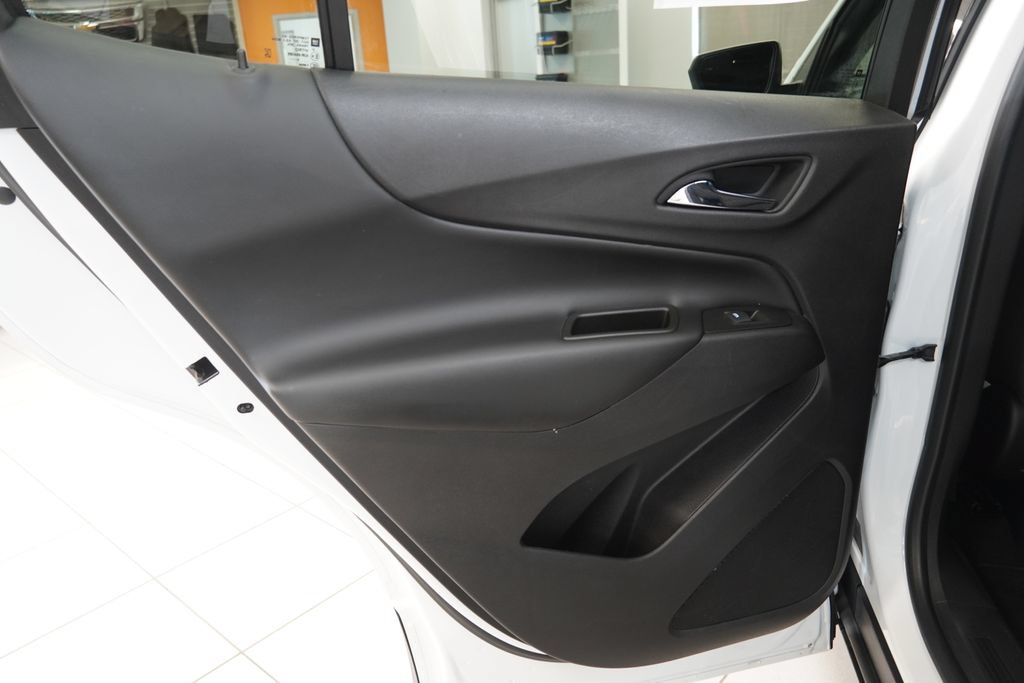 Used 2020 Chevrolet Equinox LT w/ Driver Convenience Package FWD image 26