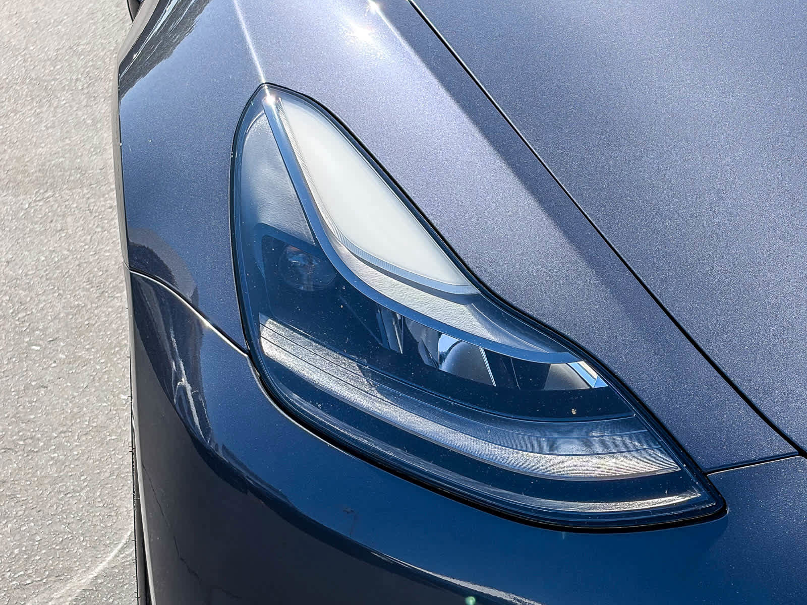 Used 2023 Tesla Model 3 Standard Range RWD image 7