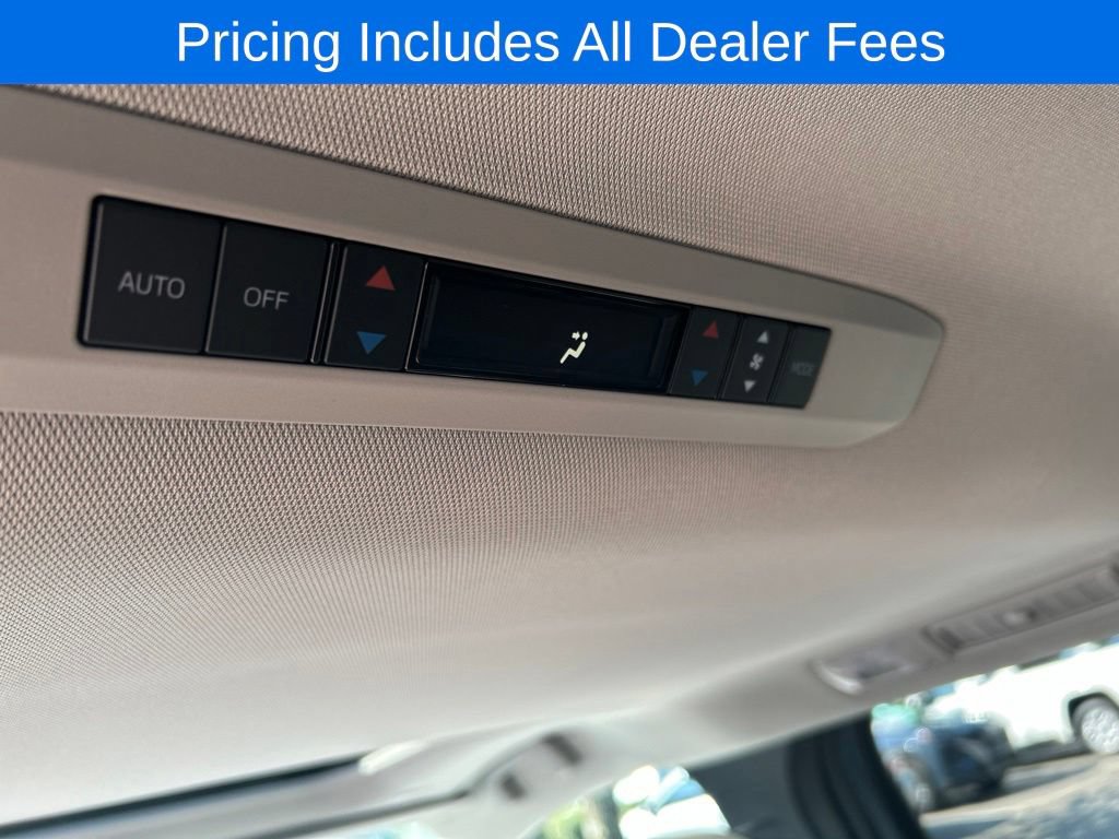 New 2026 Toyota Sienna XLE FWD image 44