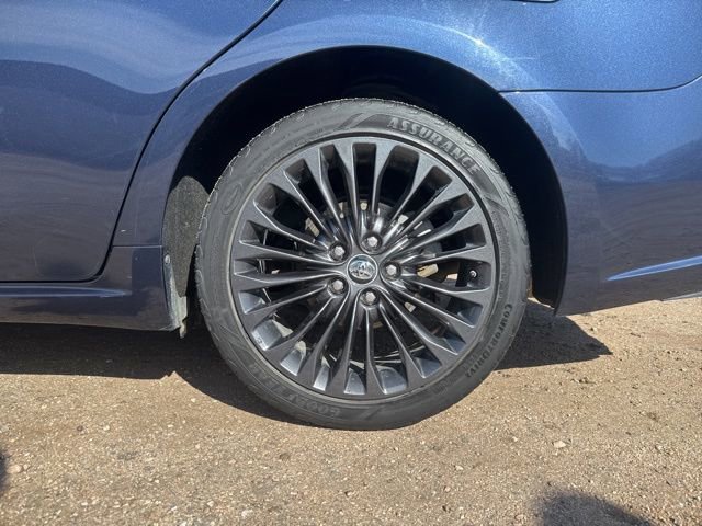 Used 2018 Toyota Avalon Touring w/ All Weather Liner Package image 22