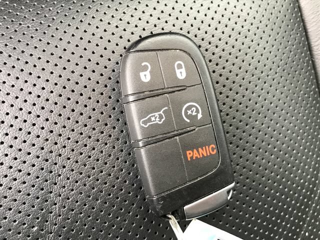 Used 2025 Dodge Durango R/T AWD/4WD image 25