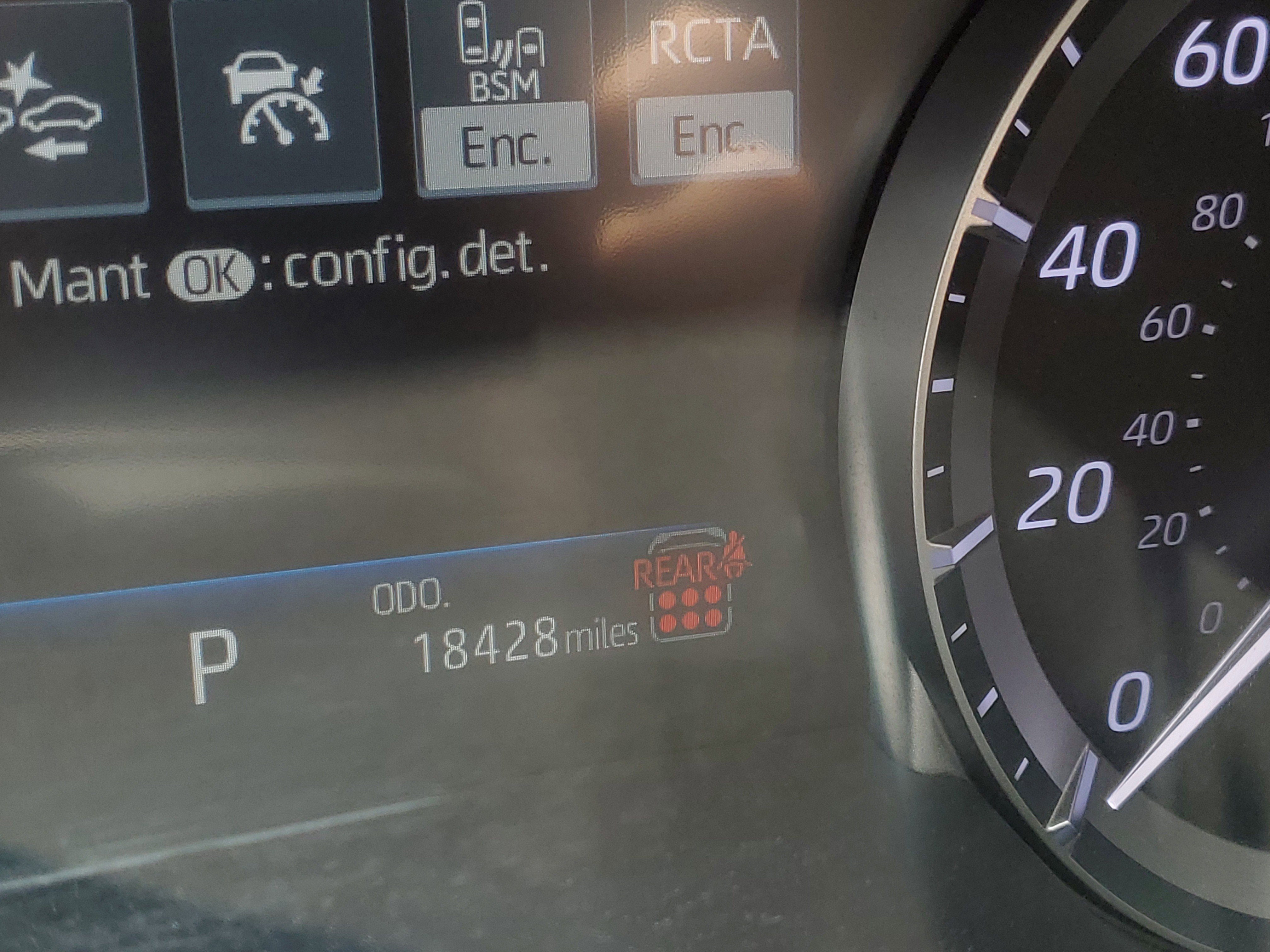 Certified 2024 Toyota Highlander LE FWD image 26