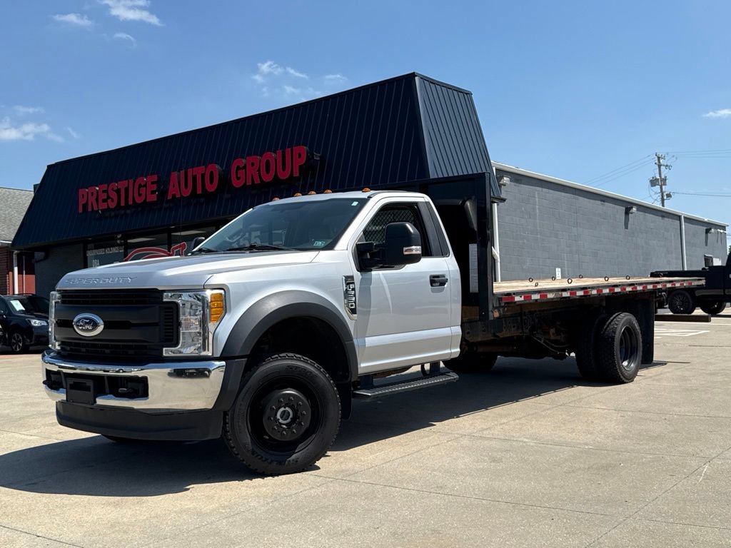 Used 2017 Ford F550 4x4 Regular Cab Super Duty image 14