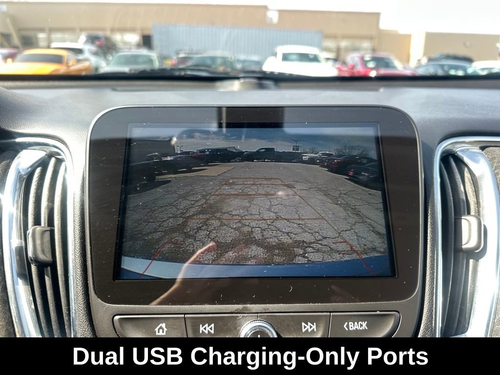 Used 2018 Chevrolet Malibu LT image 13