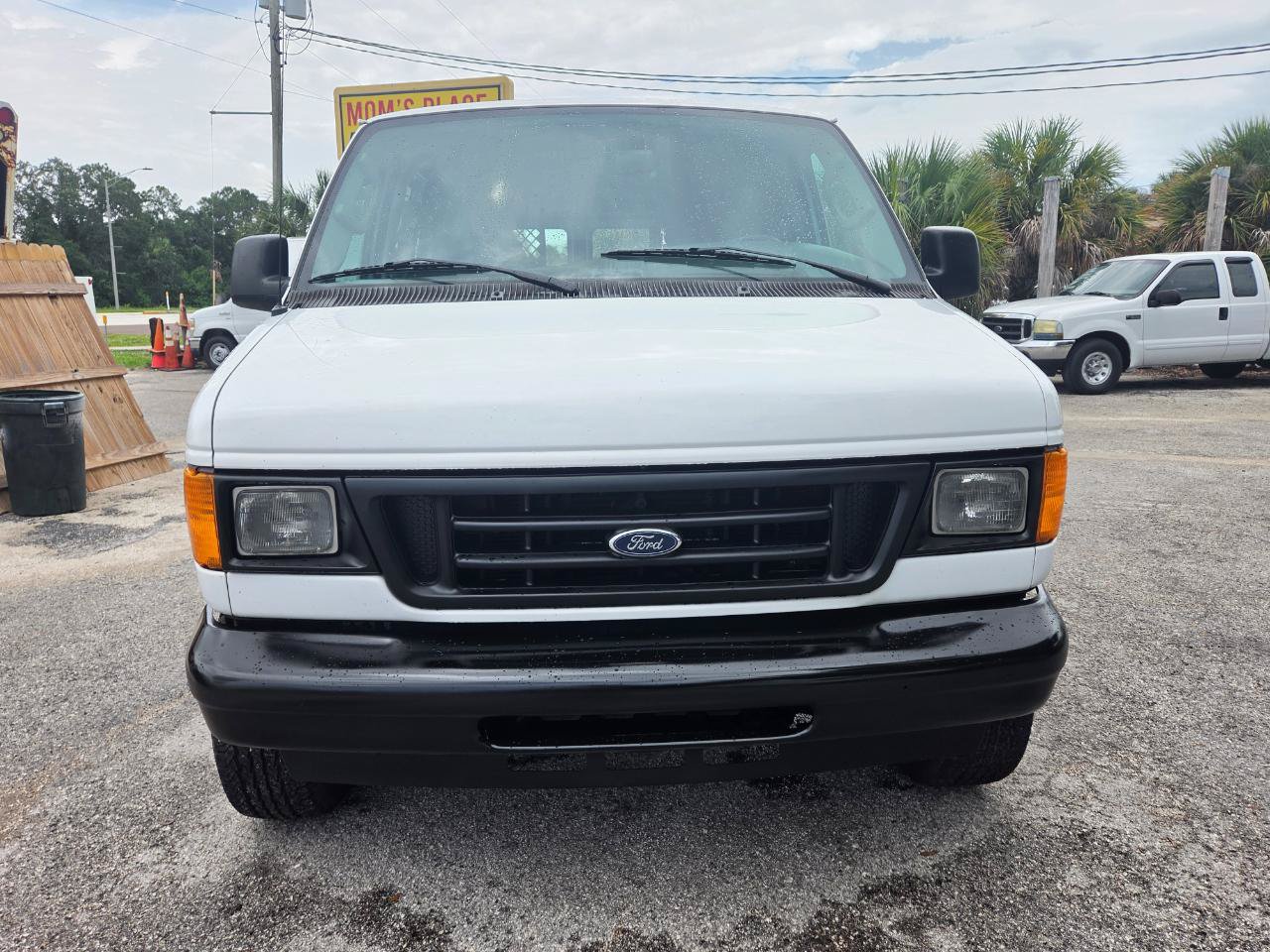 Used 2007 Ford E-150 and Econoline 150 RWD image 7
