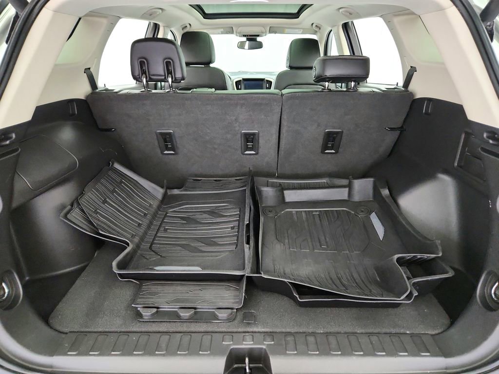 Used 2018 GMC Terrain Denali w/ Advanced Safety Package AWD/4WD image 36