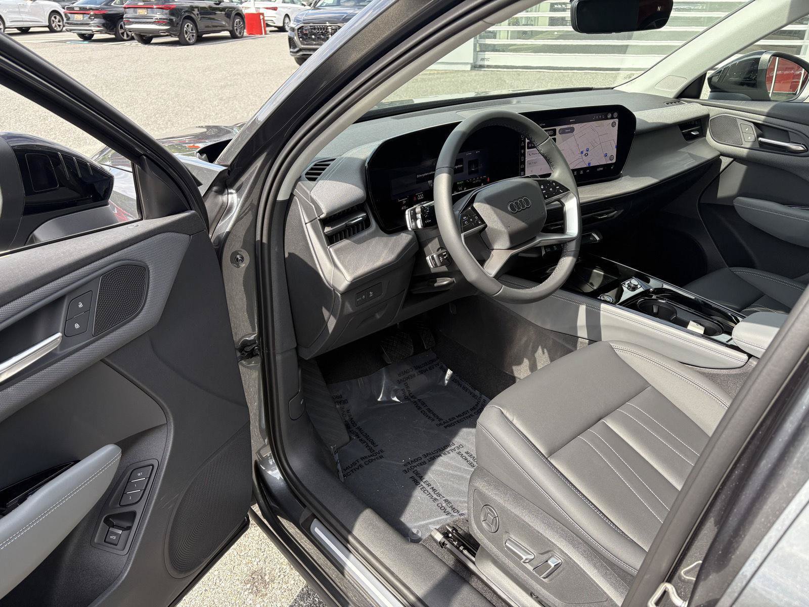 New 2026 Audi Q3 quattro 2.0T AWD/4WD image 10