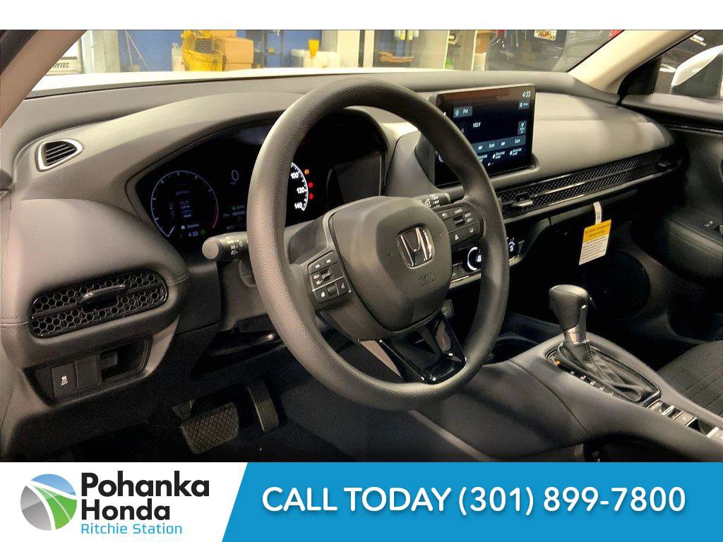 New 2026 Honda HR-V LX image 6