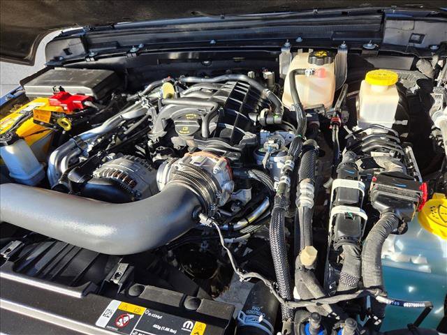 Used 2023 Jeep Gladiator Willys image 22