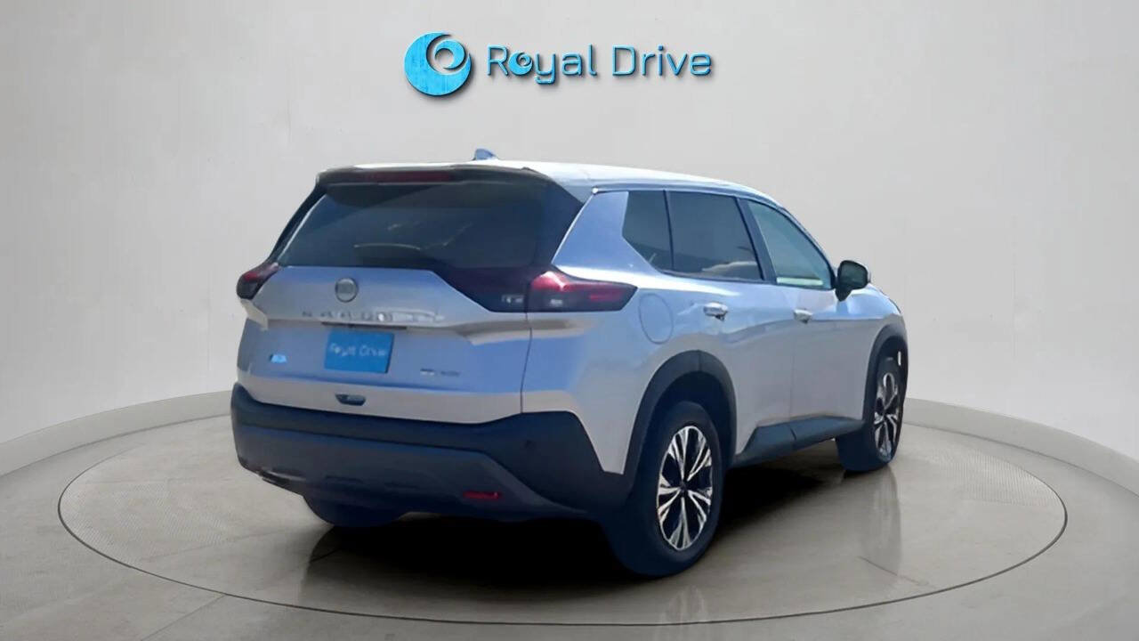 Used 2022 Nissan Rogue SV image 6