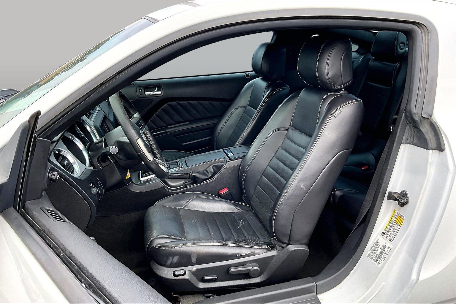 Used 2014 Ford Mustang Premium w/ Electronics Package RWD image 8
