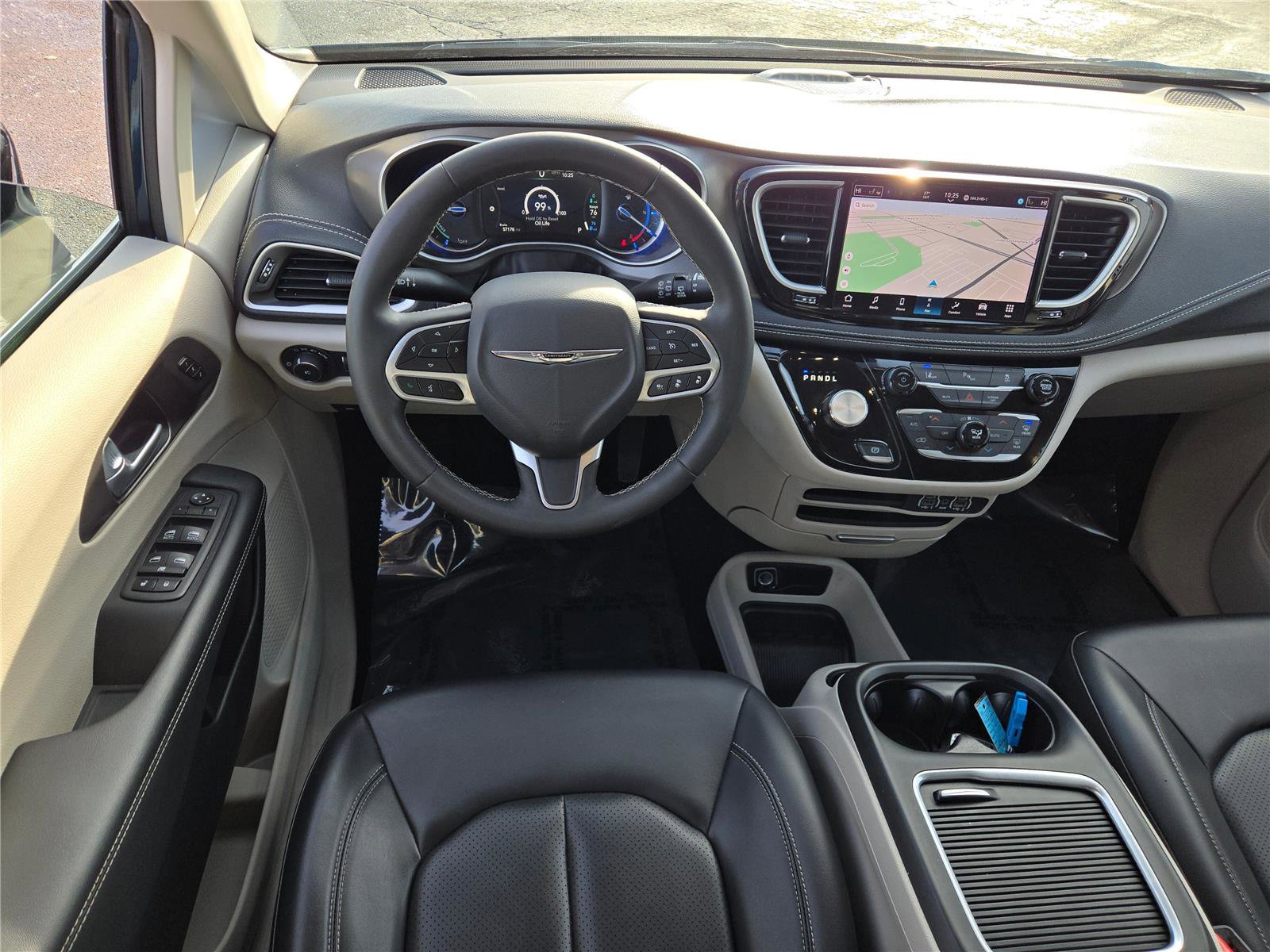 Certified 2024 Chrysler Pacifica Select image 22