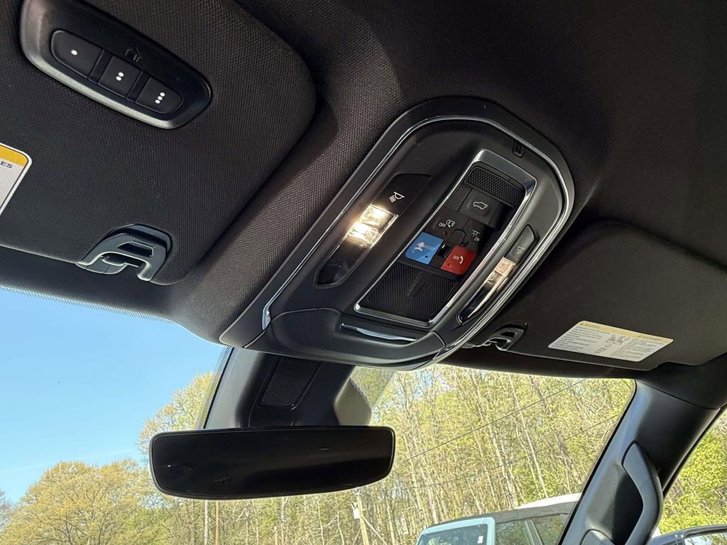 Used 2024 Jeep Wagoneer Series III image 27