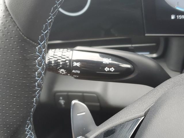 Used 2025 Hyundai Elantra N image 25