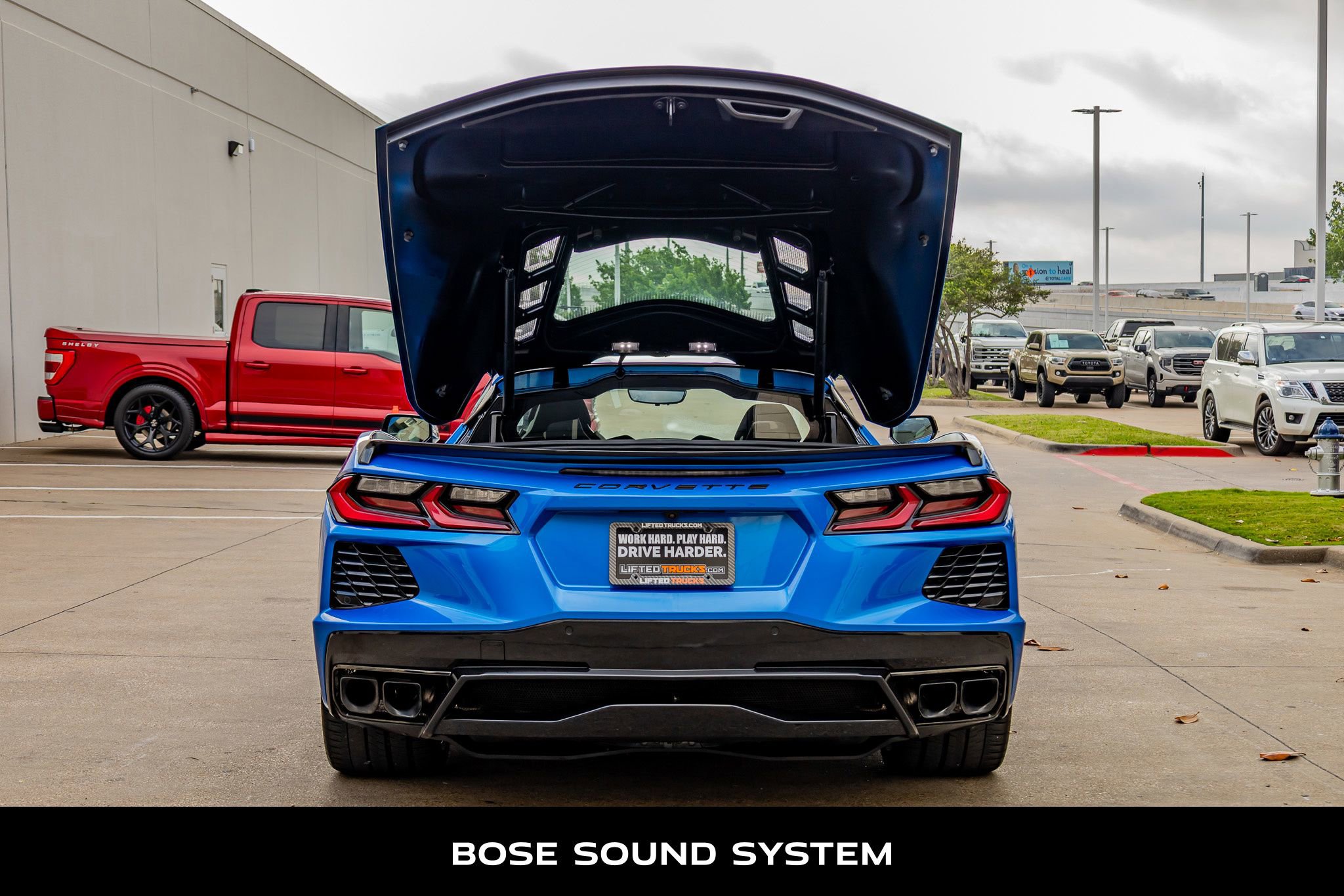 Used 2025 Chevrolet Corvette Stingray Preferred Cpe w/ Stealth Interior Trim Package RWD image 8