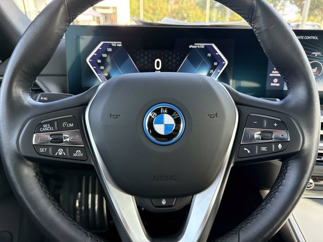 Used 2023 BMW i4 eDrive35 RWD image 30