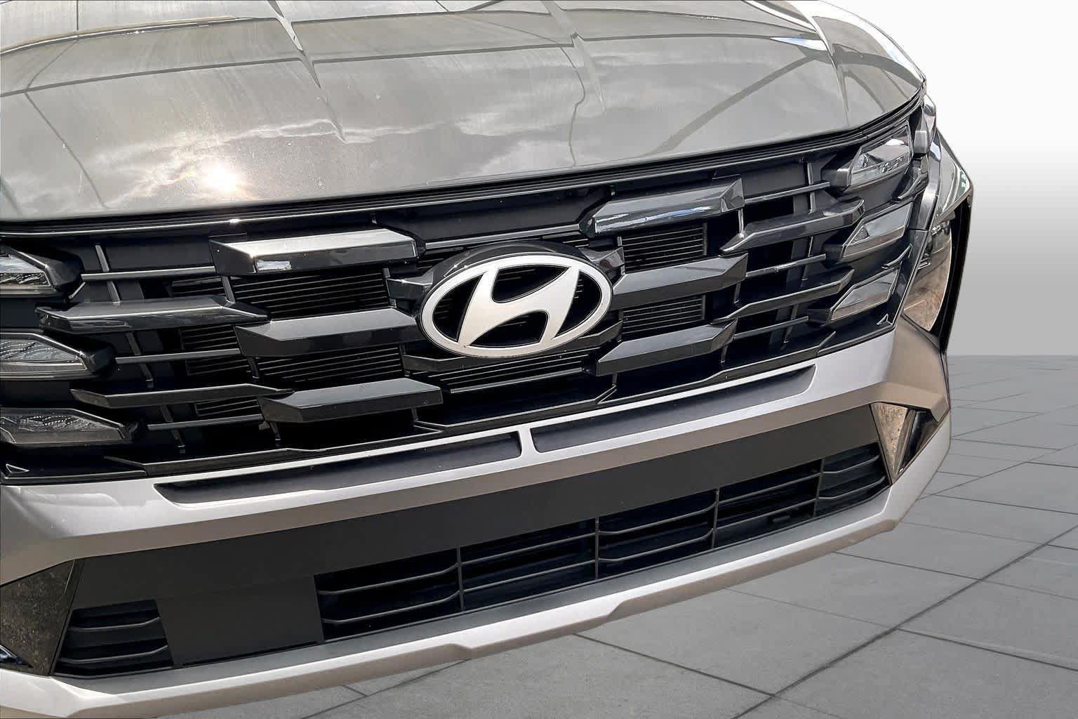 Certified 2025 Hyundai Tucson SEL AWD/4WD image 30
