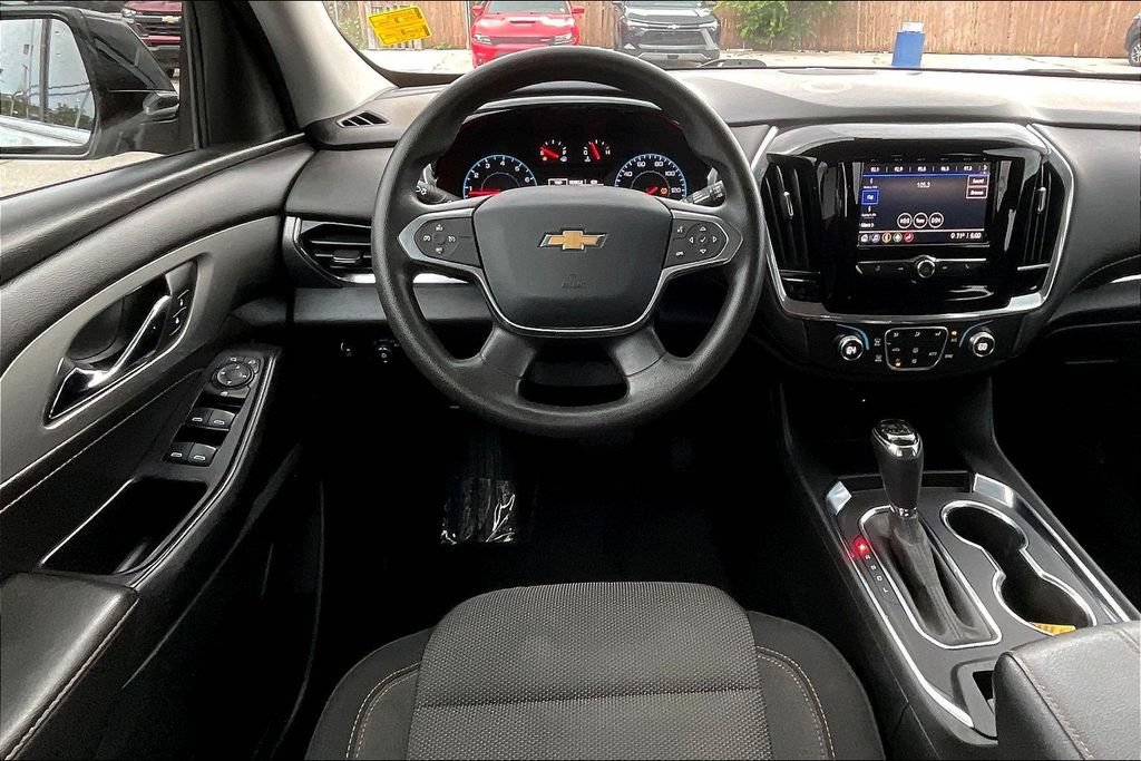 Used 2020 Chevrolet Traverse LS FWD image 6