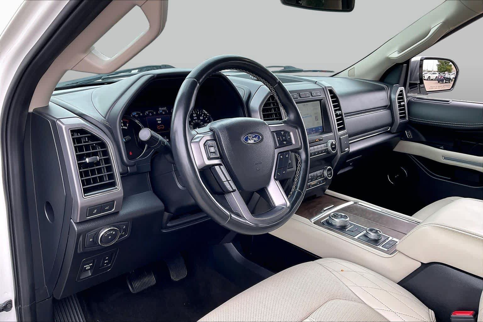 Used 2020 Ford Expedition Max Platinum AWD/4WD image 15