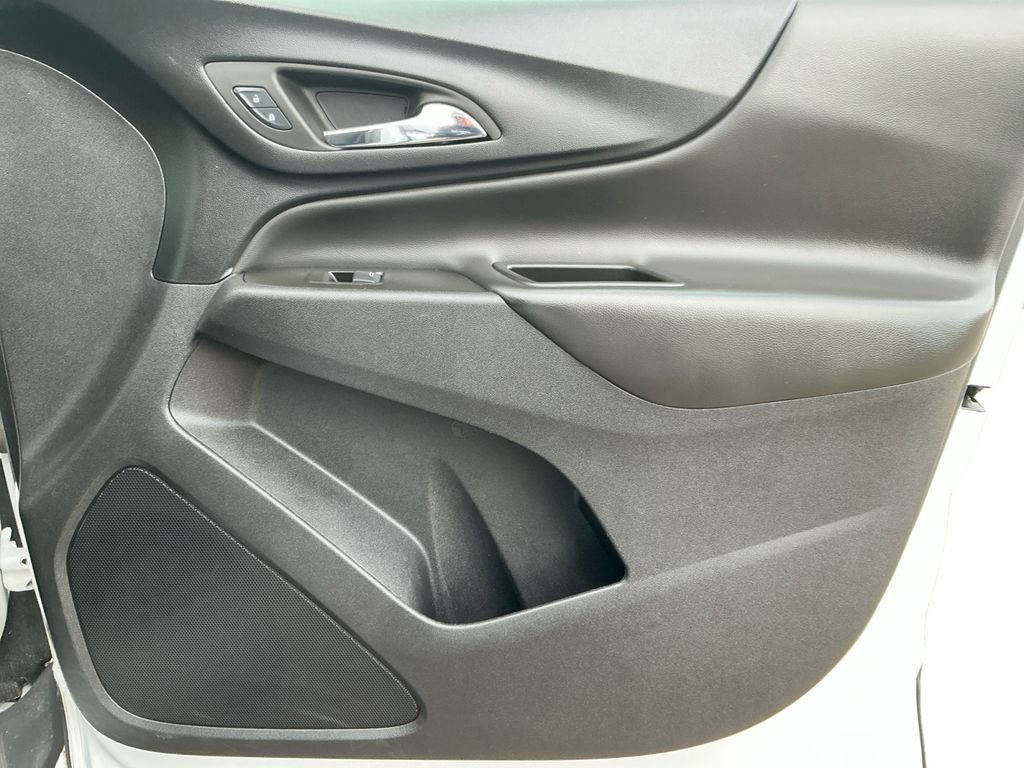 Used 2024 Chevrolet Equinox LT image 16