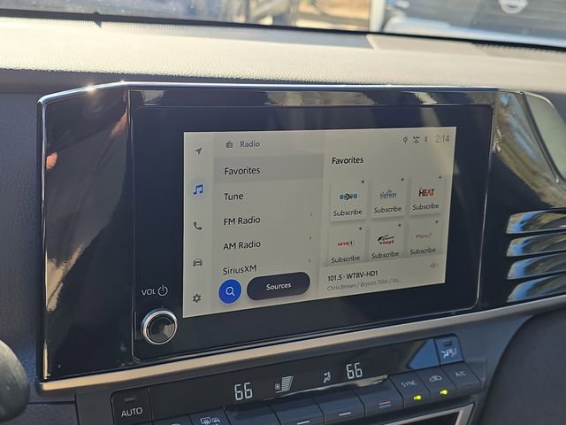 Used 2025 Toyota Camry LE image 21