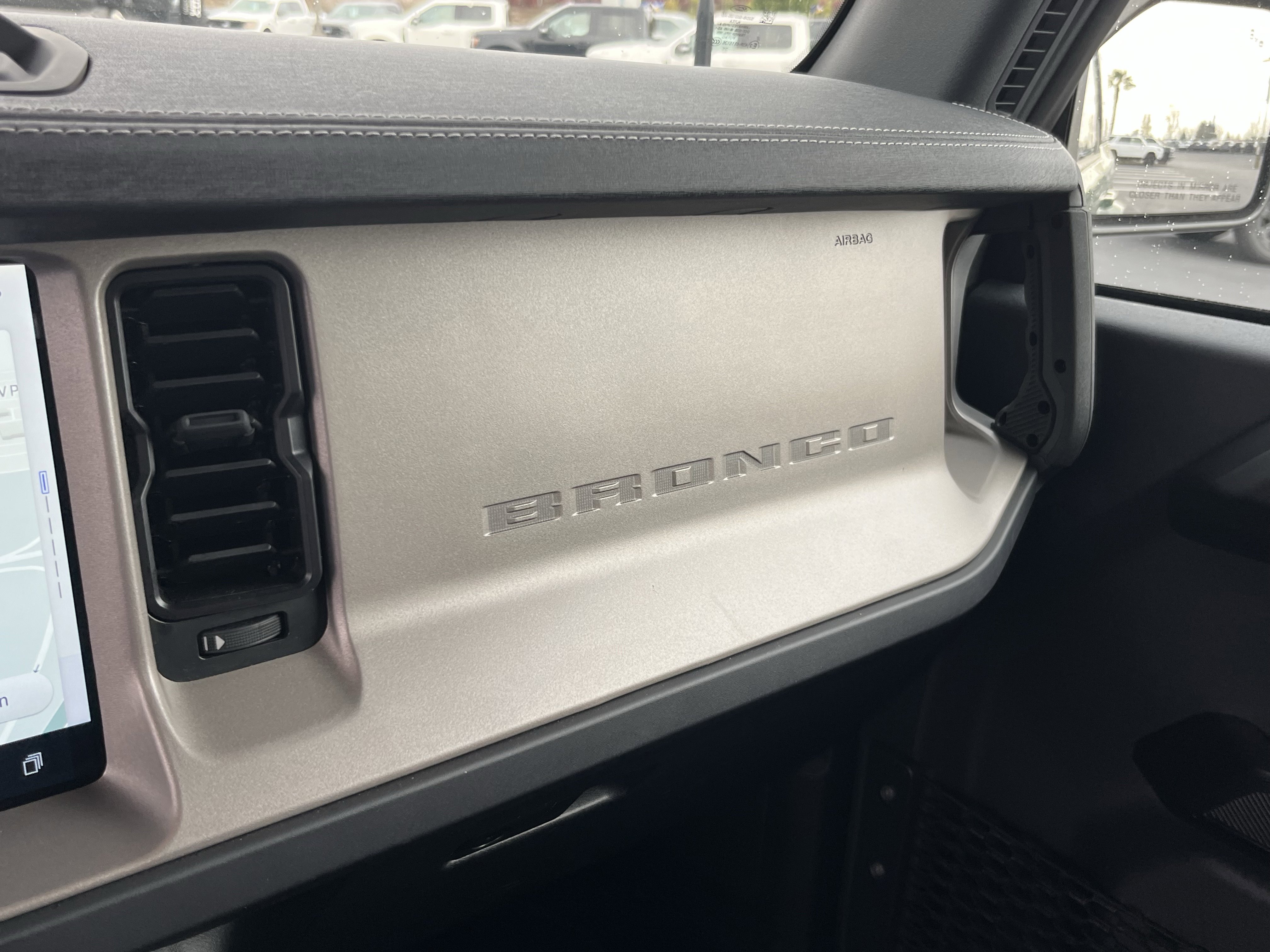 Certified 2025 Ford Bronco Outer Banks image 20