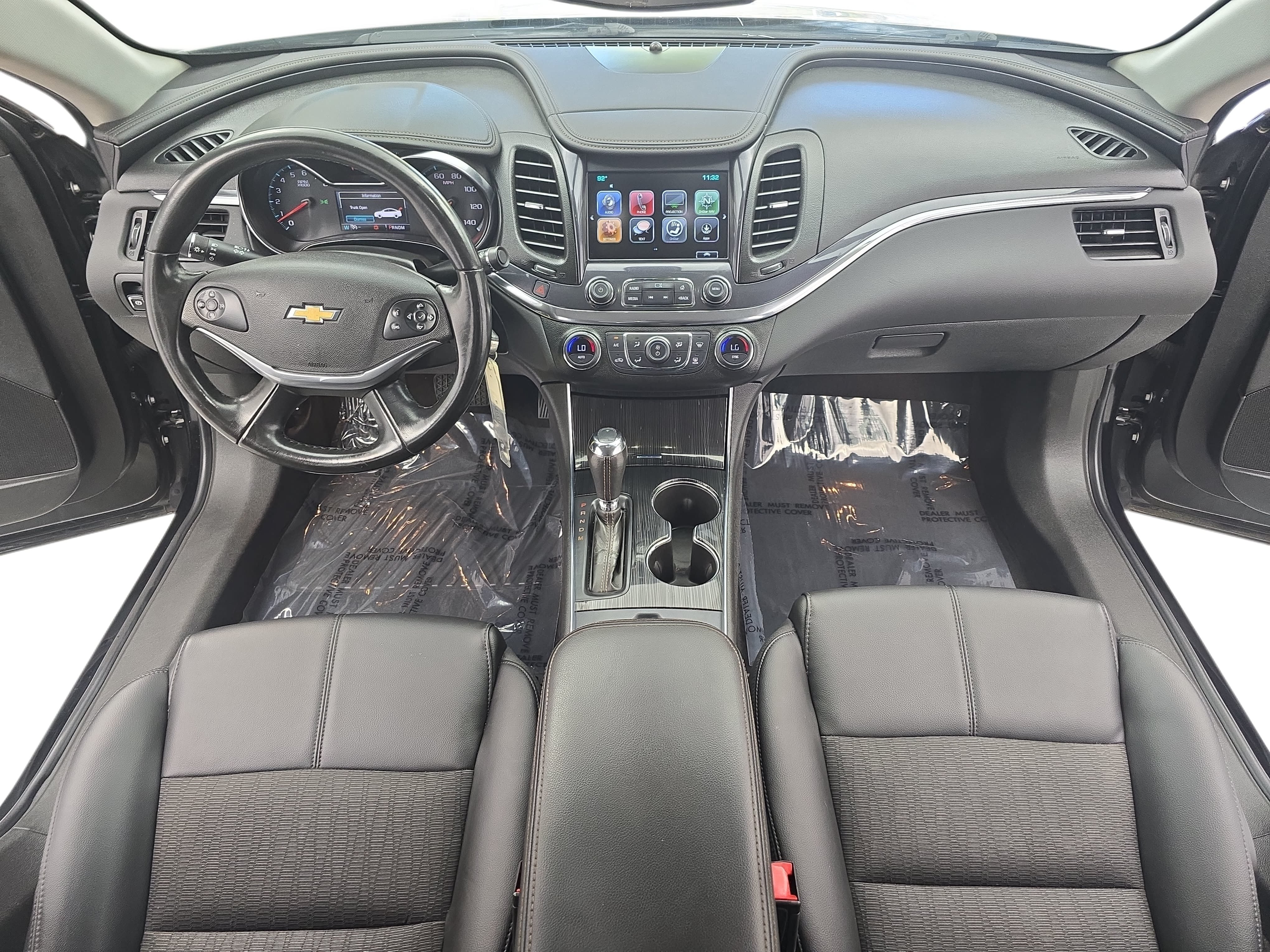 Used 2017 Chevrolet Impala LT FWD image 9