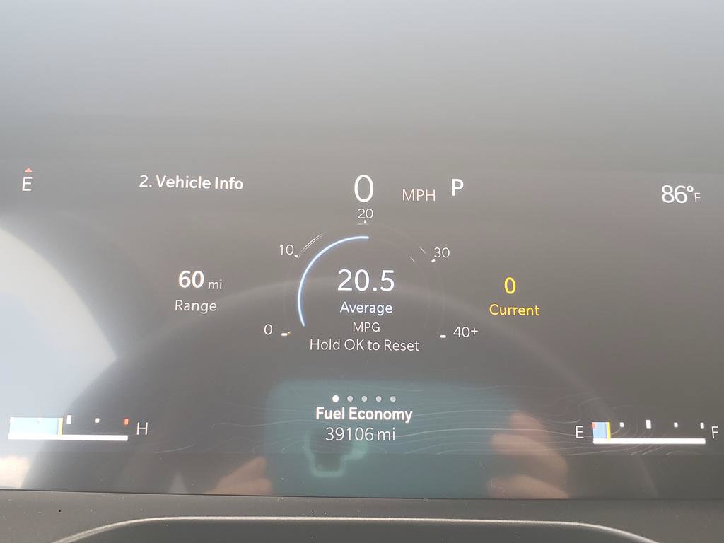 Certified 2023 Jeep Grand Cherokee Laredo w/ Luxury Tech Group I AWD/4WD image 23