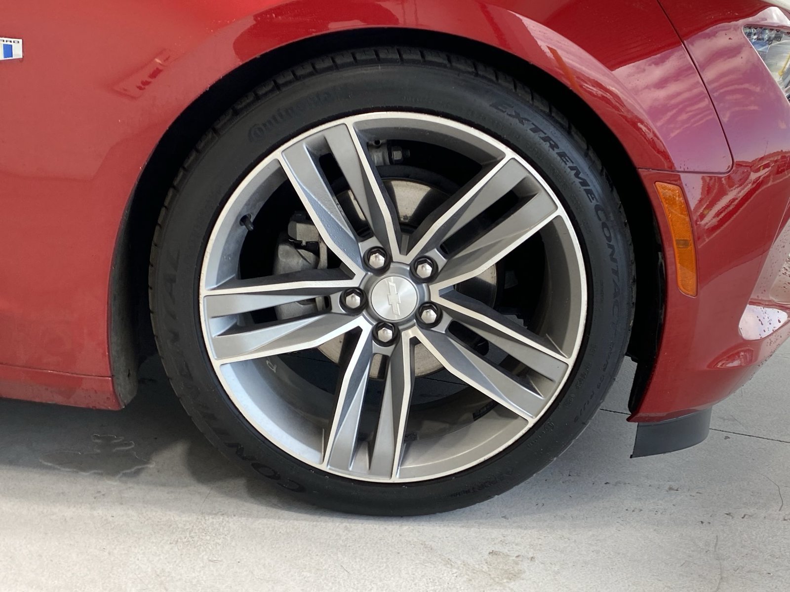 Used 2016 Chevrolet Camaro LT RWD image 10